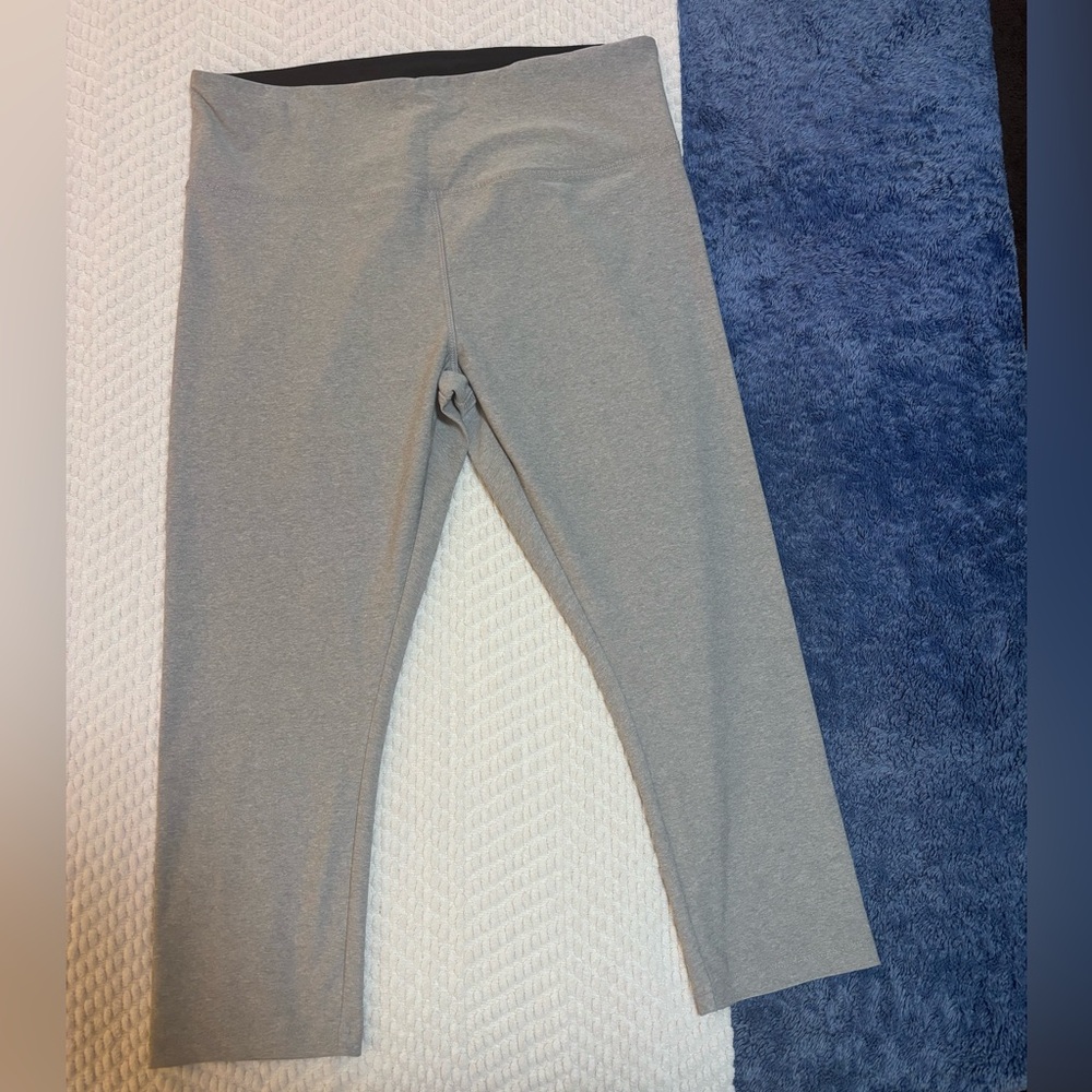 Gray Active Leggings